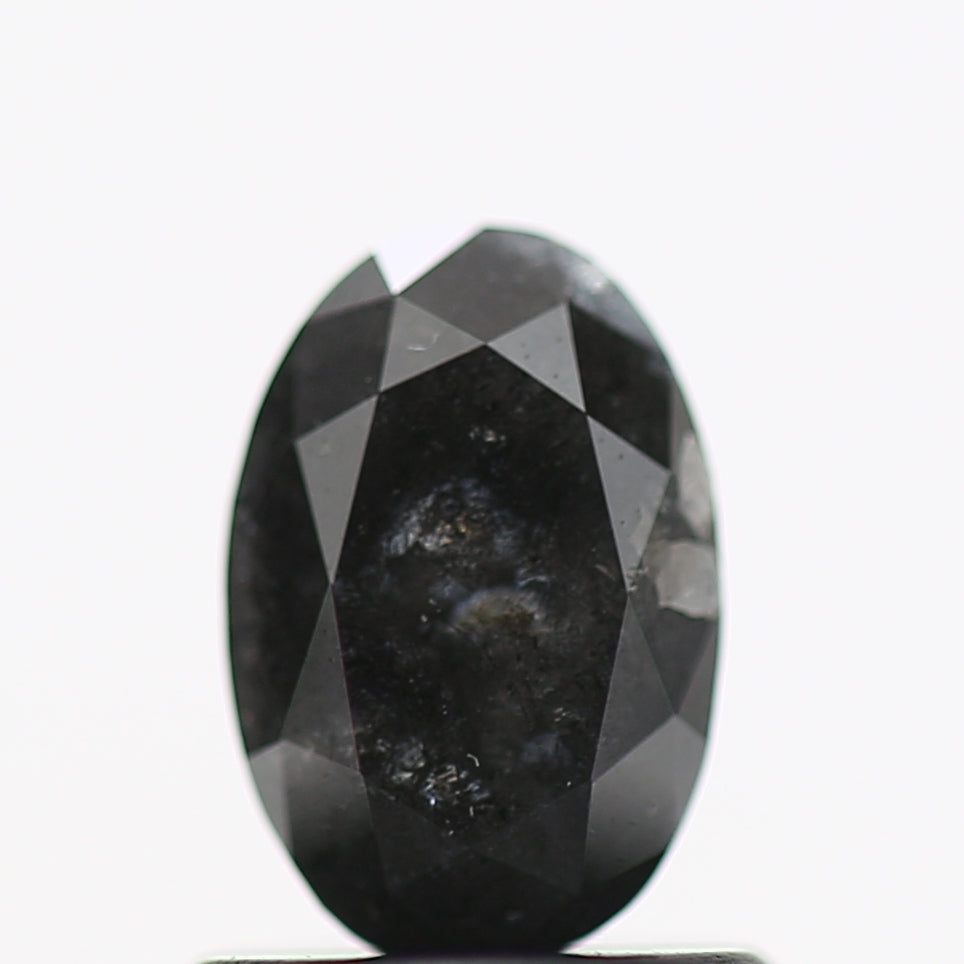 0.91 Carat Fancy Black Oval Diamond For Minimal Ring 7.2 MM