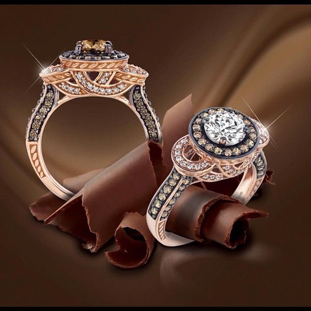 Diamond ring collection