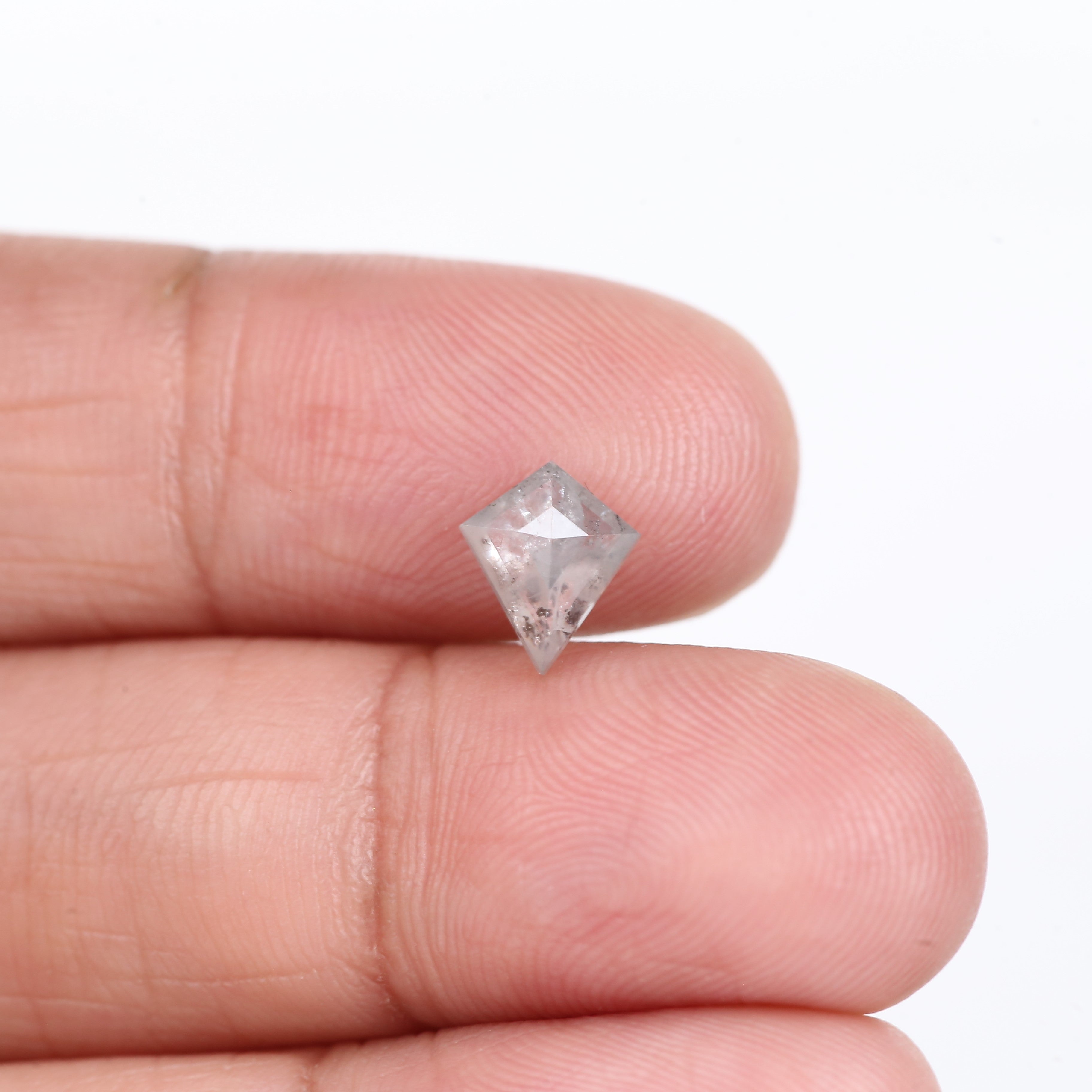 0.95 Carat Natural Gray Kite Salt And Pepper Diamond 8.08 MM