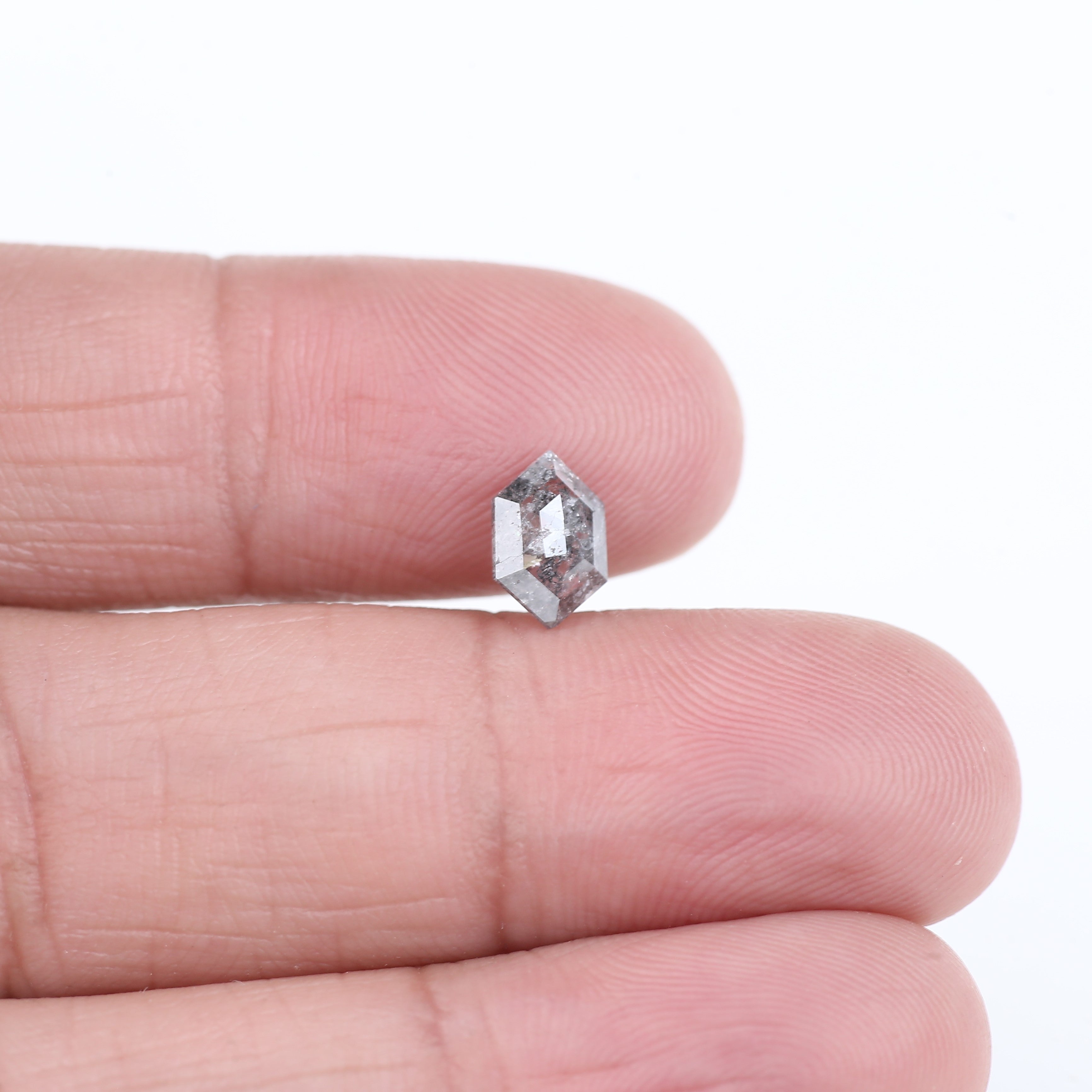 0.73 Carat Hexagon Salt Pepper Natural Grey diamonds For Sale 7.64 MM