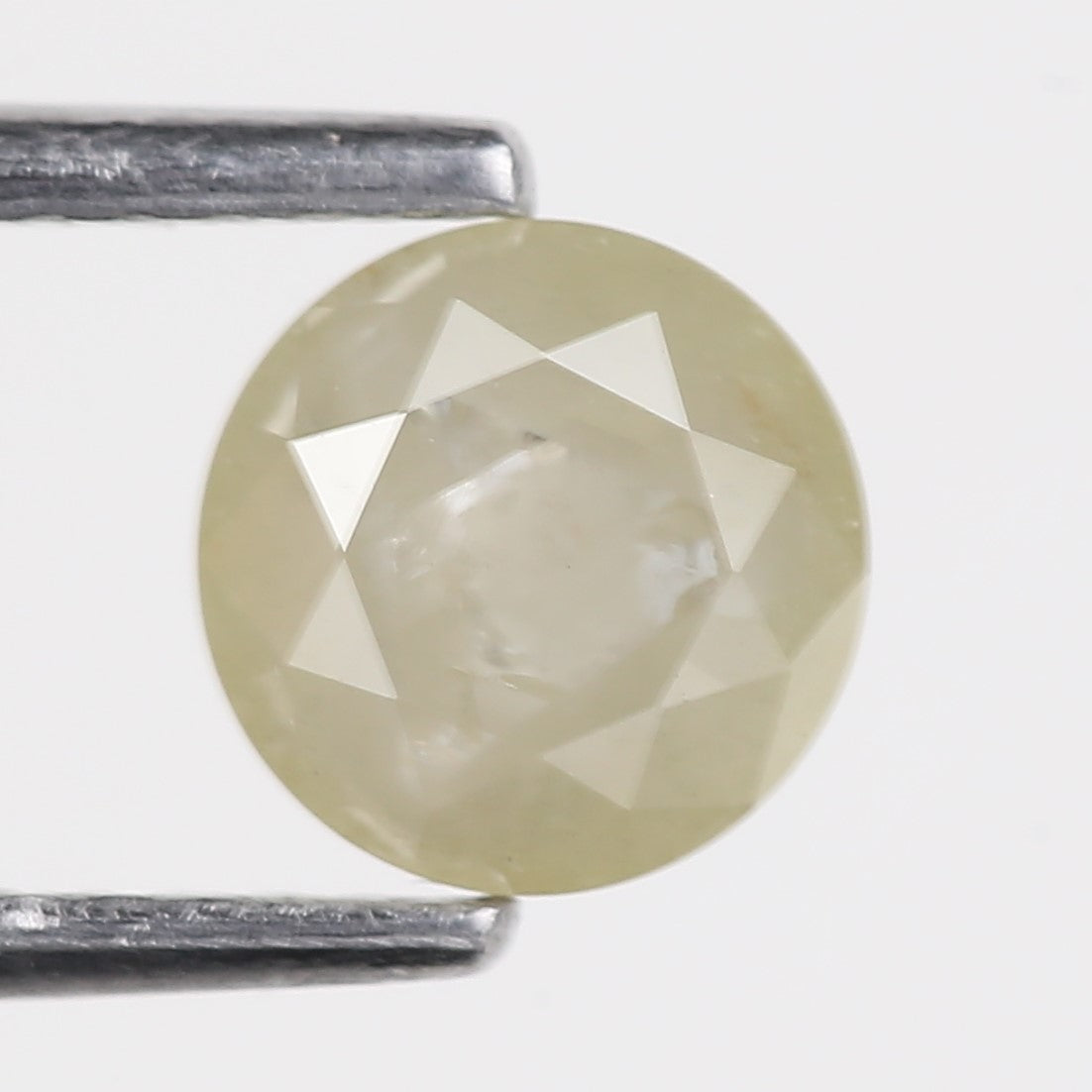 0.87 Carat Natural Round Shape Icy Salt and Pepper Diamond 5.81 MM