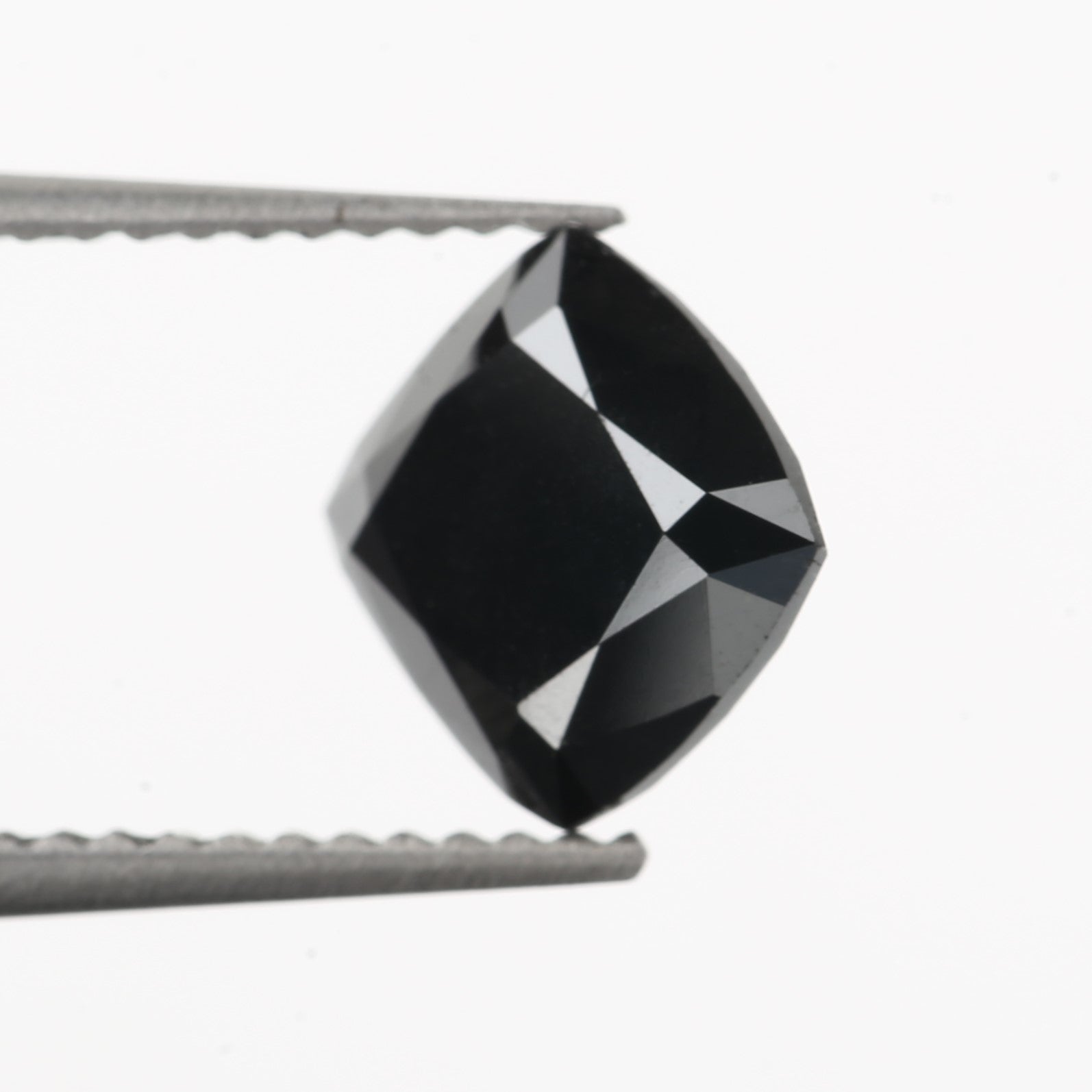 black loose diamonds