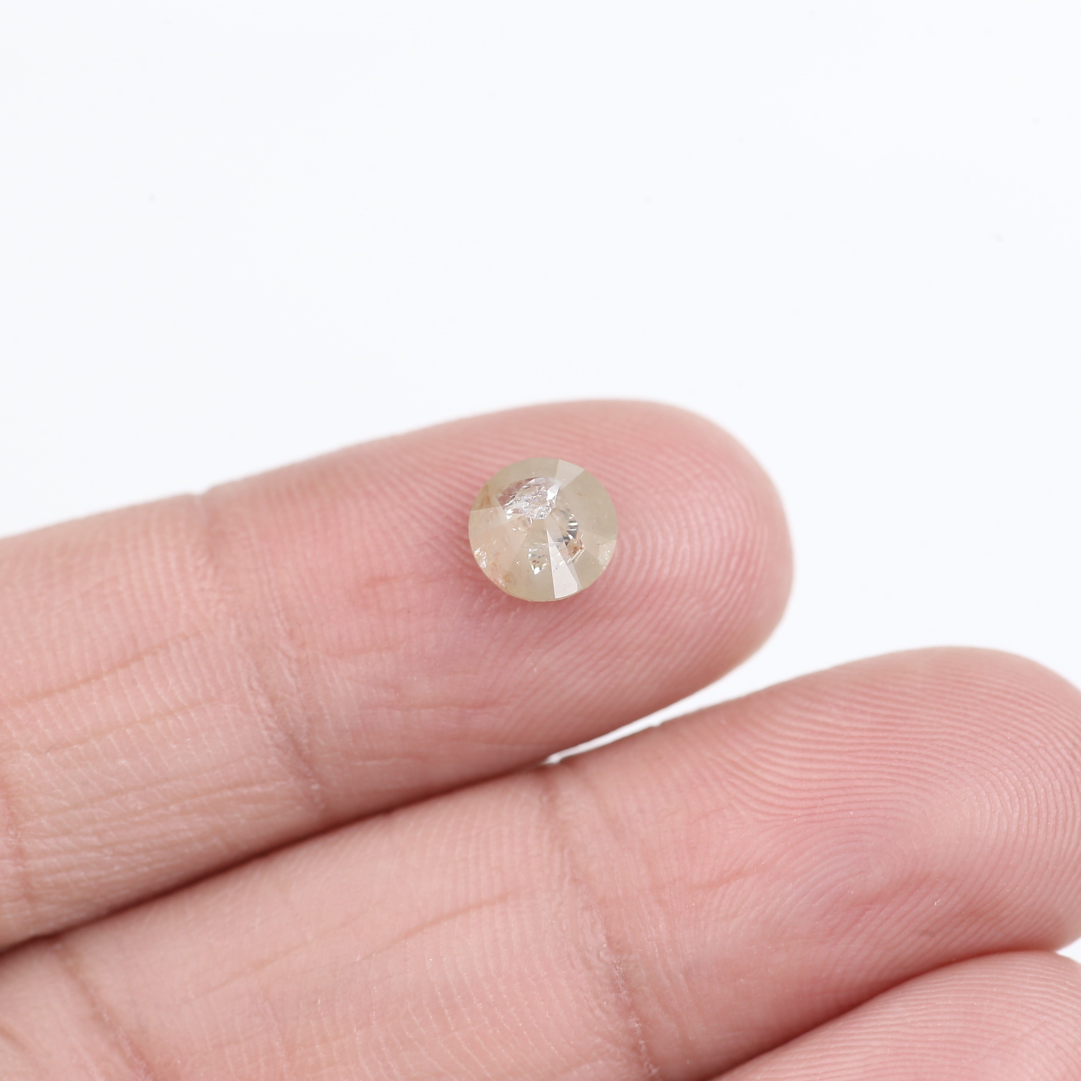 0.93 Carat Natural Round Cut Salt and Pepper Diamond 6.07 MM