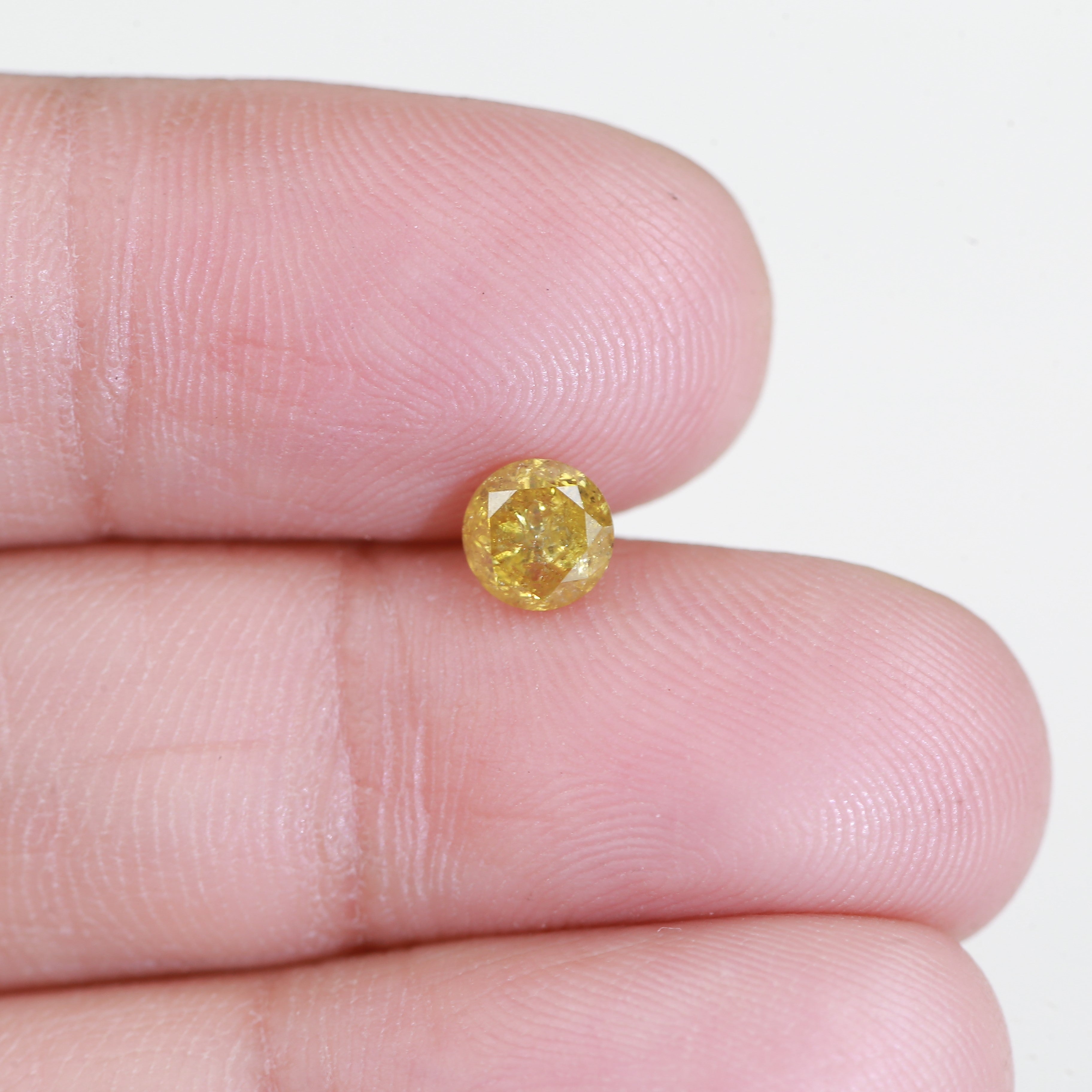 0.59 Carat Natural Salt And Pepper Round Cut Yellow Diamond 4.97 MM