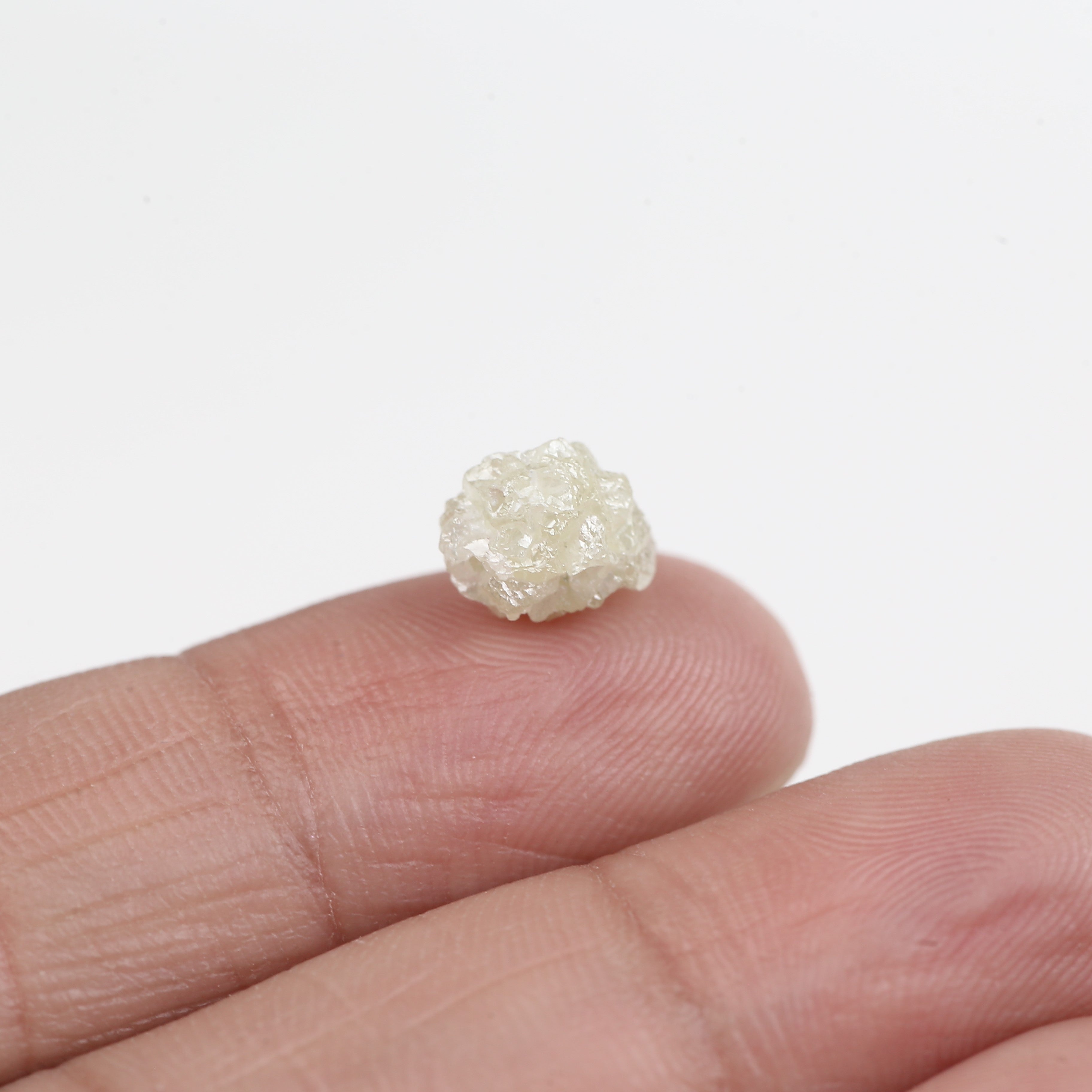 2.68 Carat Natural Rough Uncut Raw White Diamond 9.45 MM