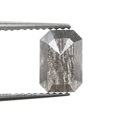 salt and pepper diamond gray