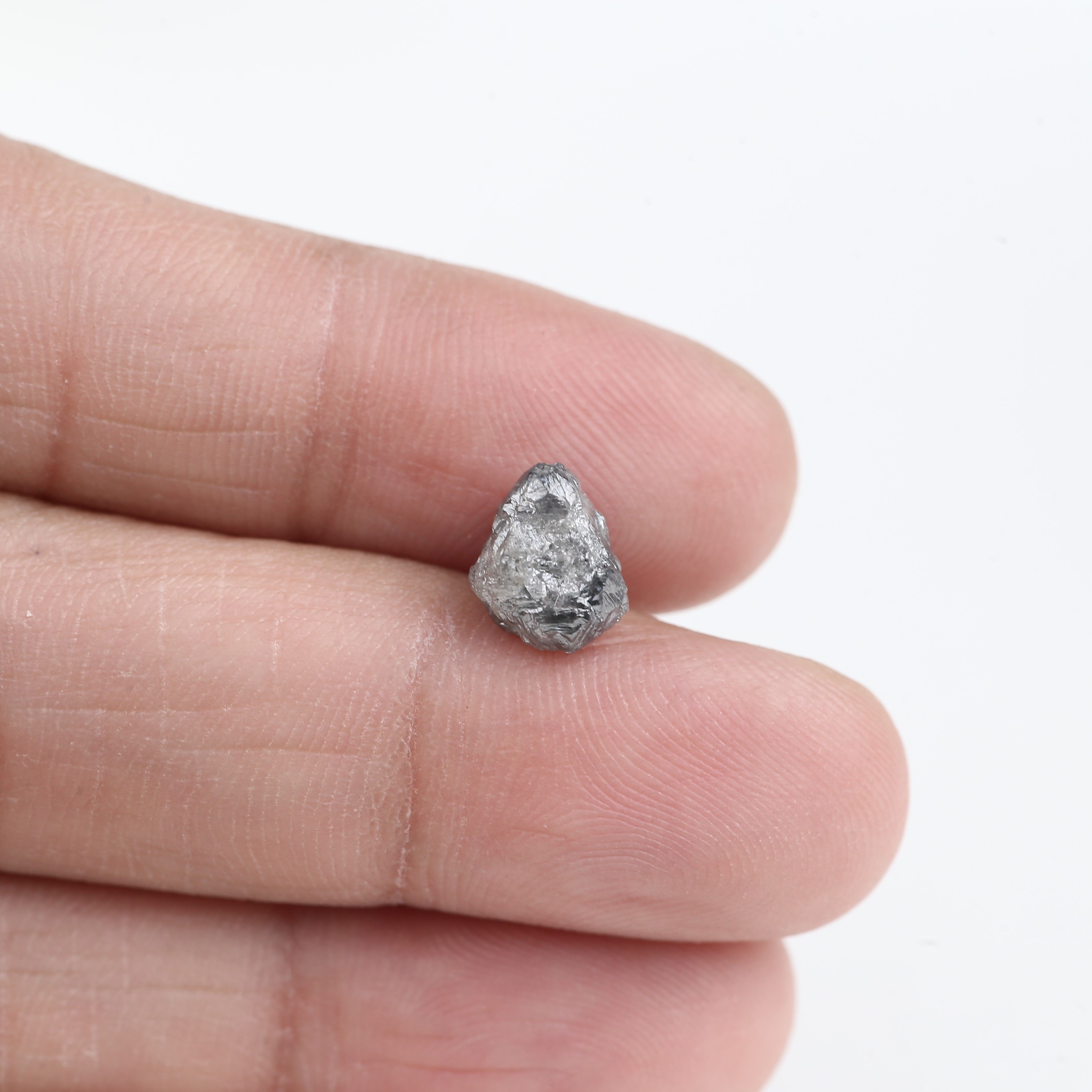 2.92 Carat Natural Rough Uncut Raw Gray Diamond For Jewelry