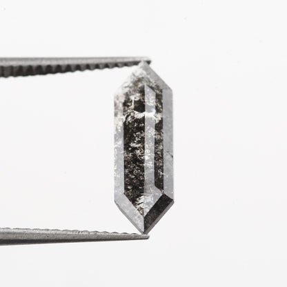 elongated salt and pepper diamond hexagon