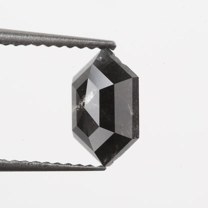 salt and pepper diamond black hexagon shape