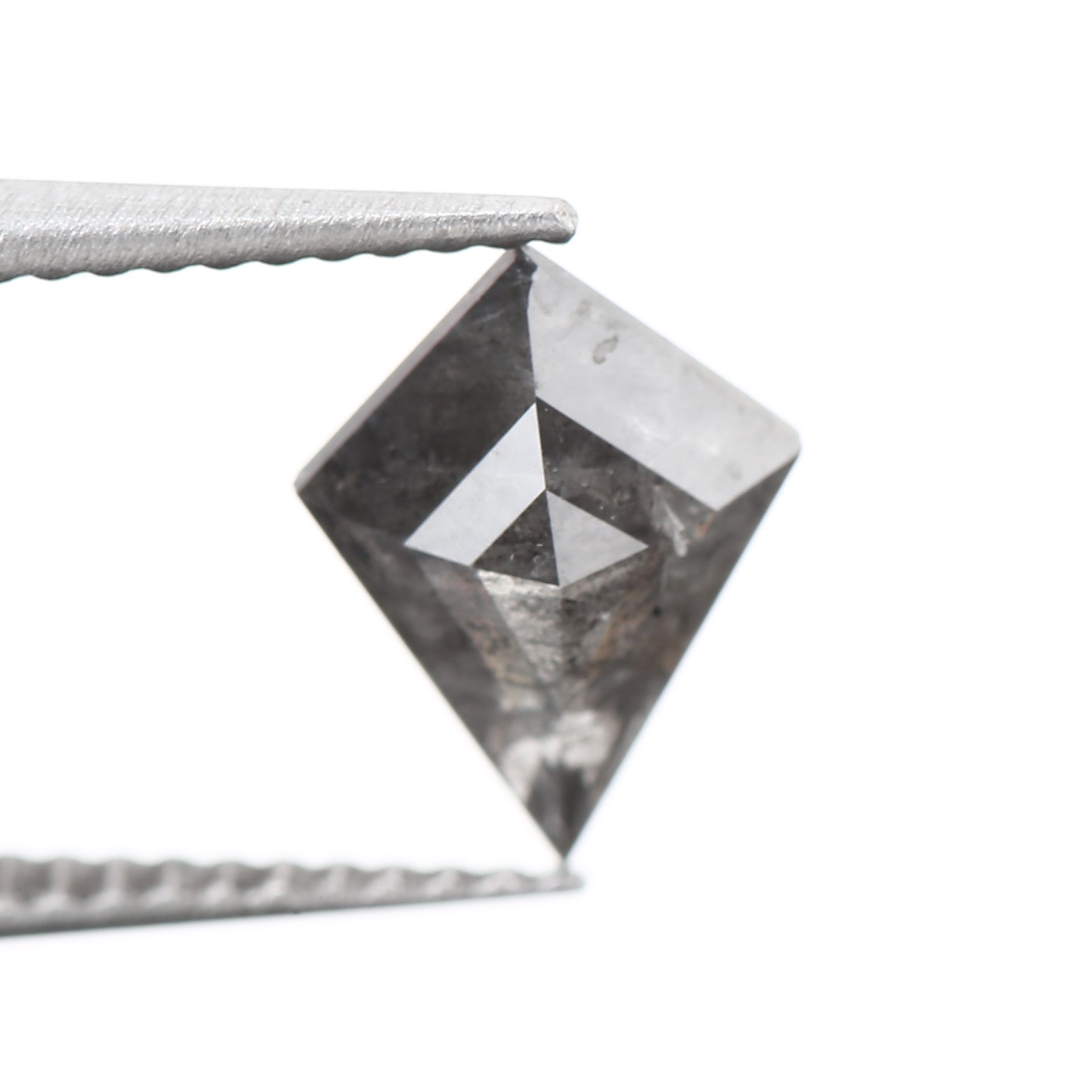 natural gray kite diamond salt and pepper