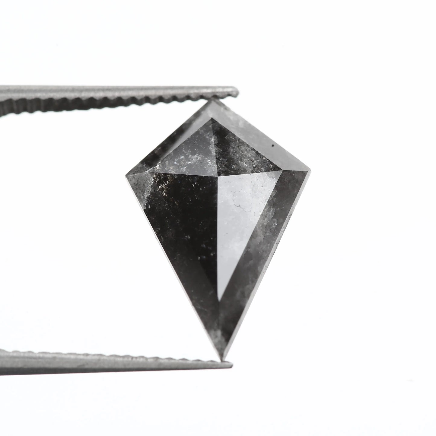 kite shaped salt and pepper diamond