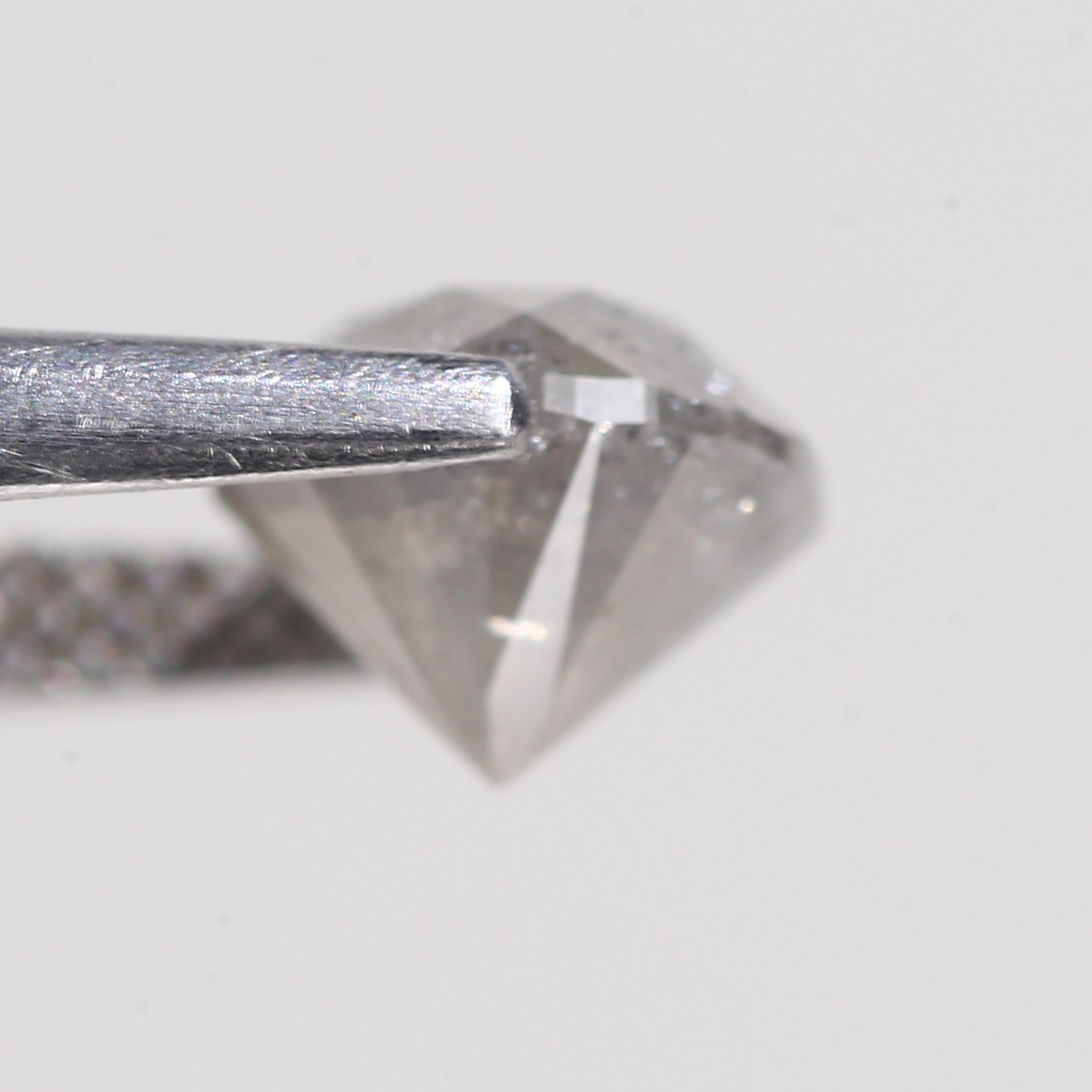 1.59 Carat Natural Round Cut Salt And Pepper Diamond 6.77 MM