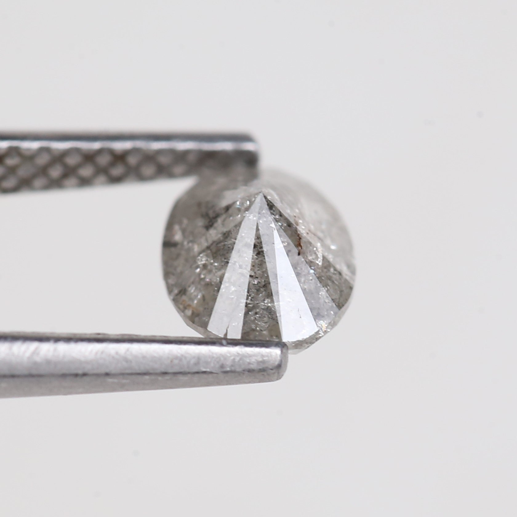0.87 Carat Natural Grey Oval Cut Brilliant Salt and Pepper Diamond 7.06 MM