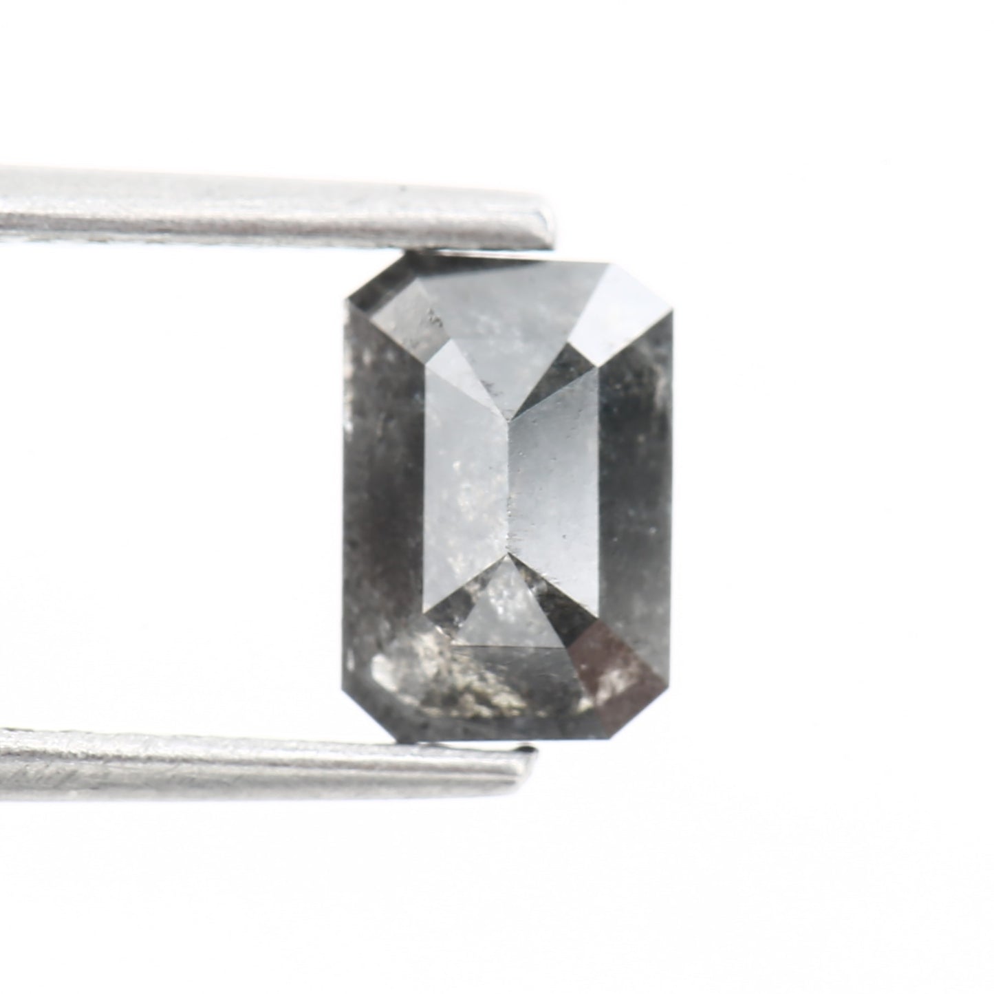 0.81 Carat 6.90 MM Natural Gray Emerald Salt and Pepper Diamond - Blackdiamond