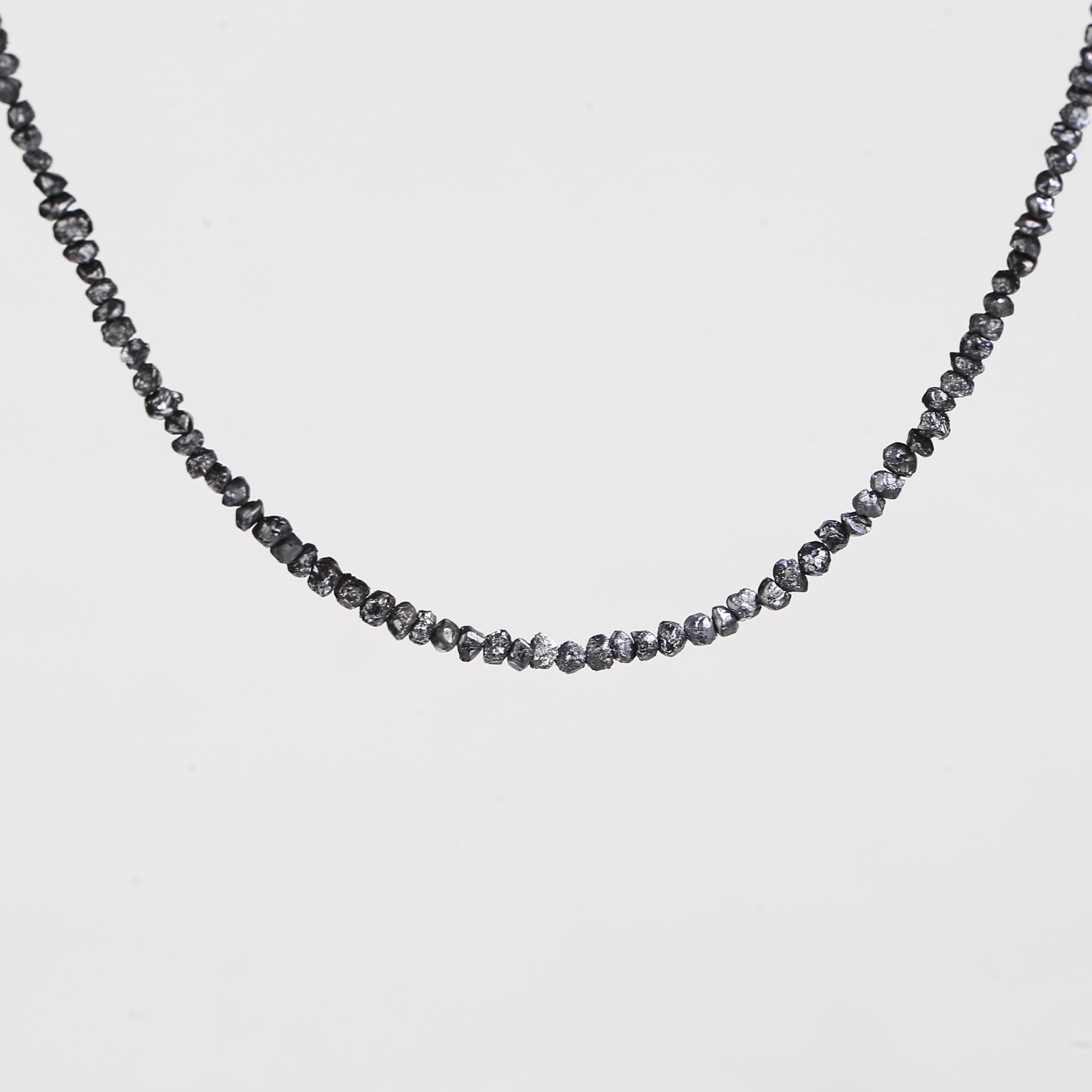 20.00 Carat Natural Black Colour Rough Diamonds Beads Loose Rough Beads 1.30-2 MM