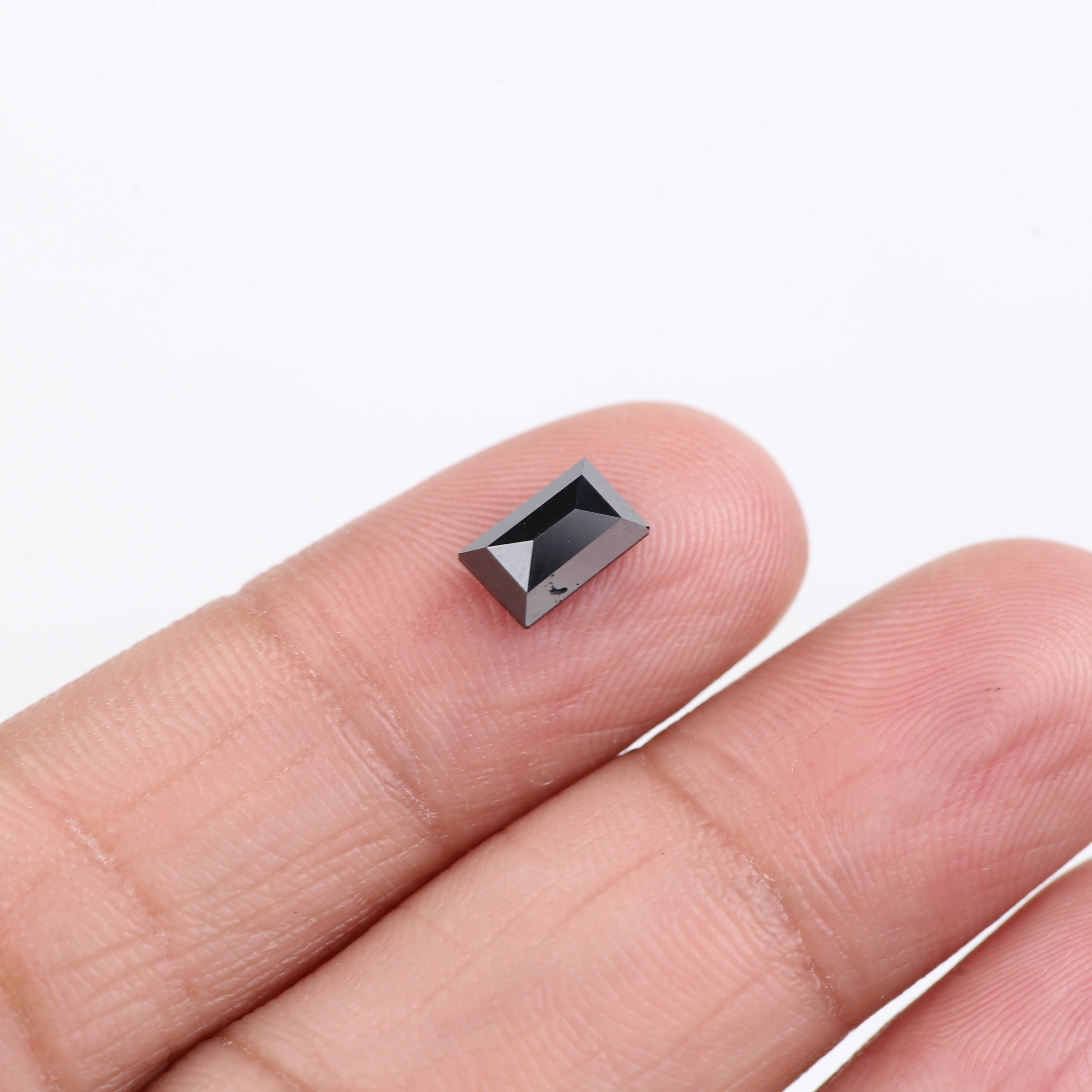 0.92 Carat Baguette Cut Black Loose Diamond 7.20 MM