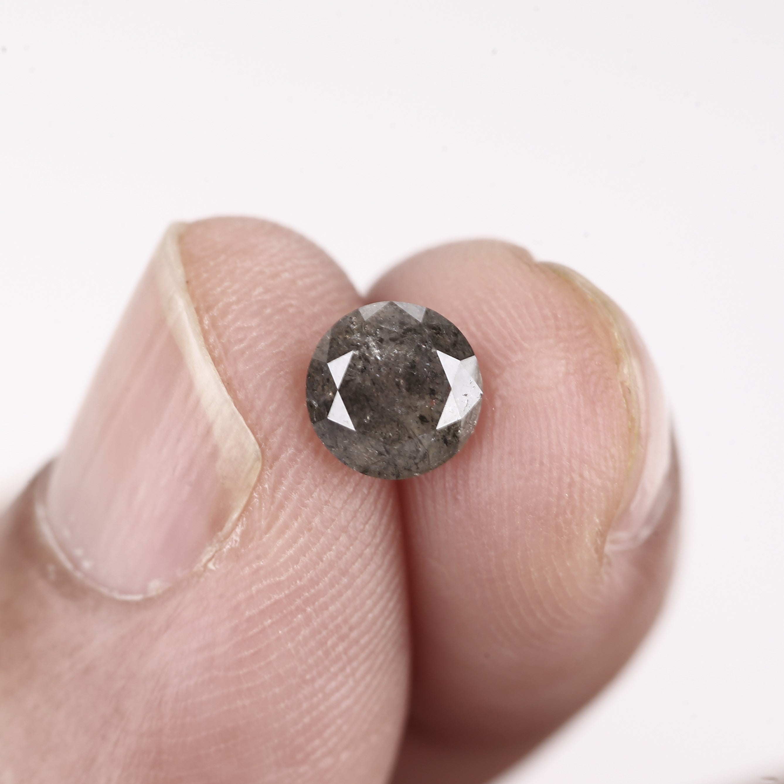 0.91ct Natural Gray Round Salt and Pepper Diamond 5.9 MM