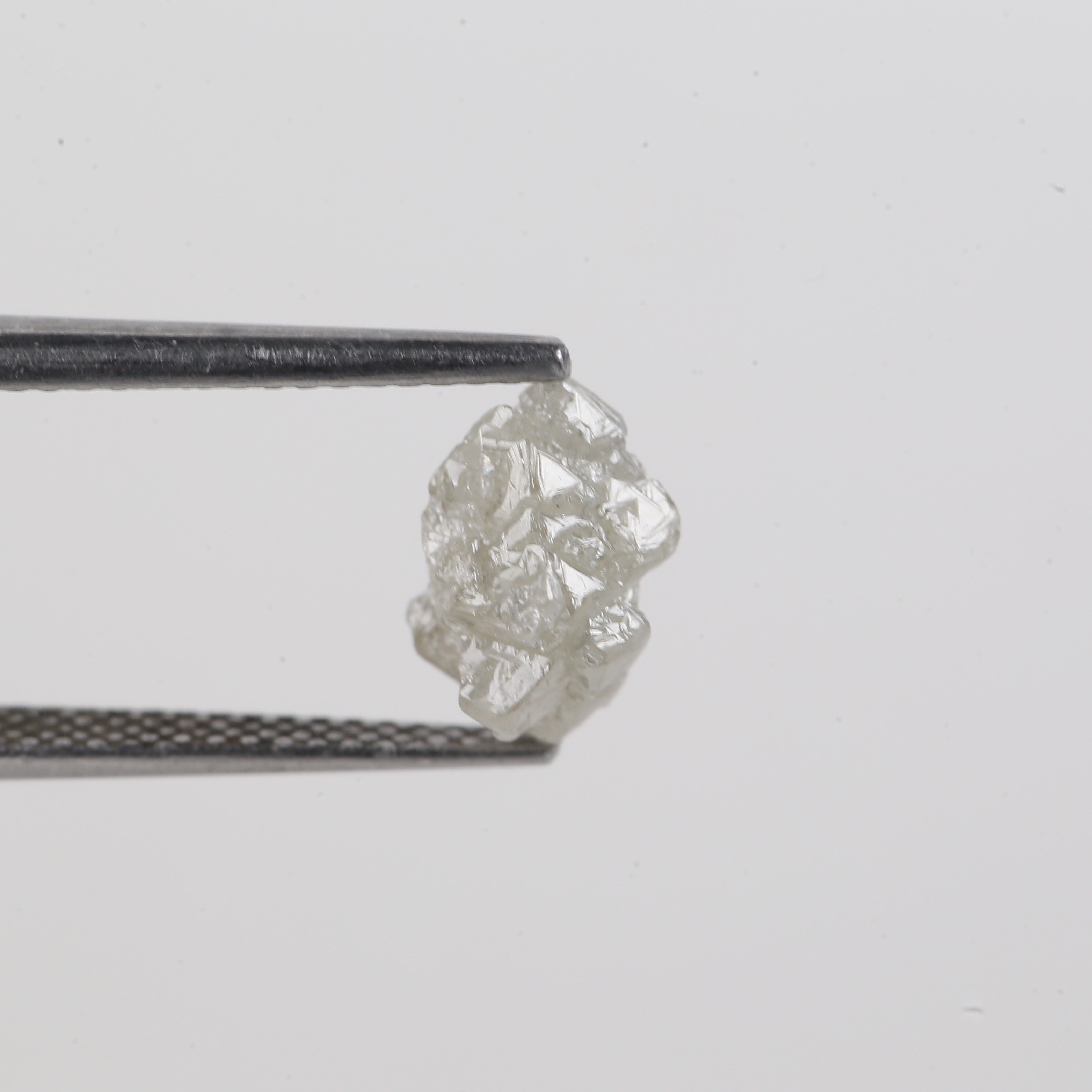2.19 Carat Natural Rough Diamond Icy White Raw Uncut Diamond 9.15 MM