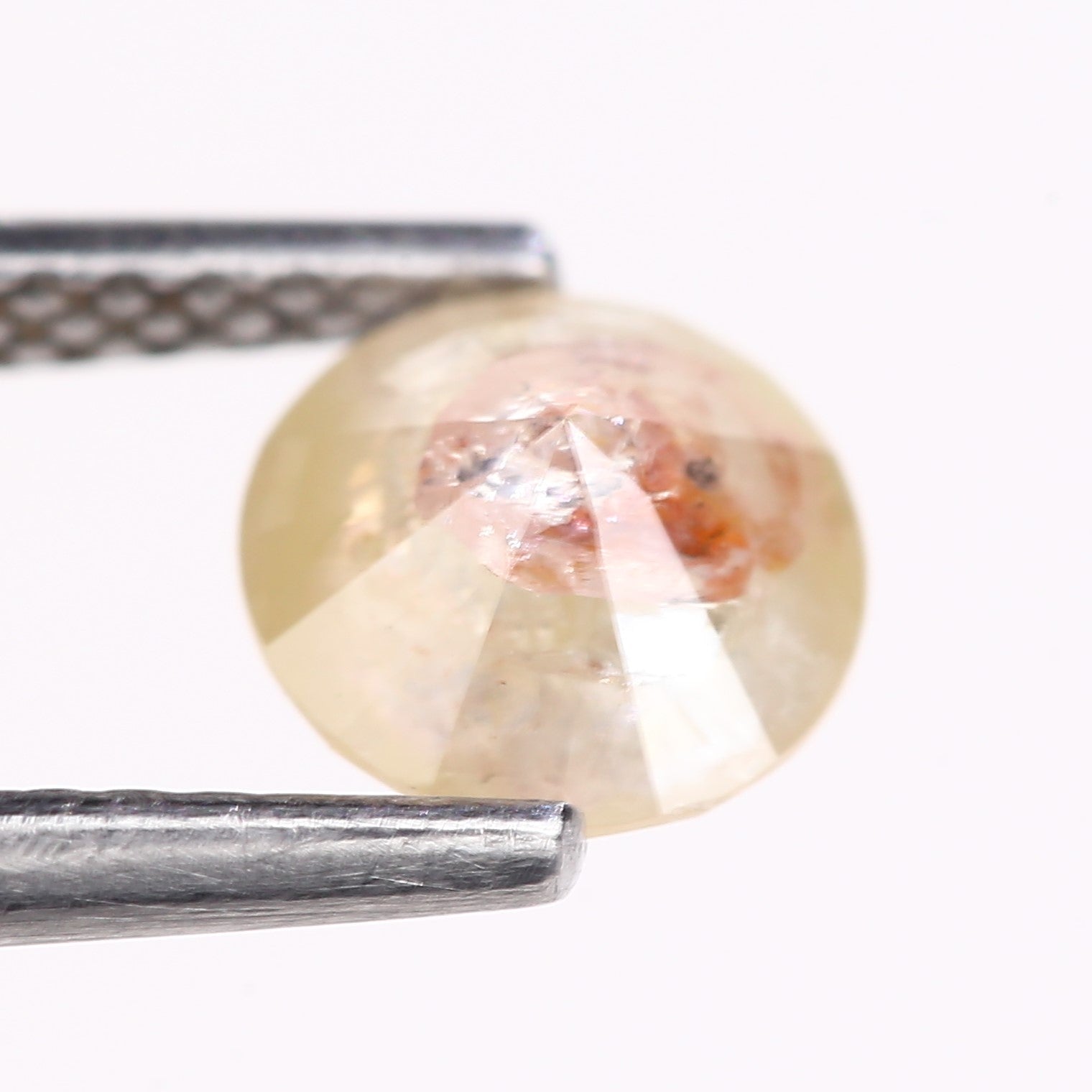 0.87 Carat Natural Round Cut Light Yellow Salt And Pepper Diamond 5.91 MM