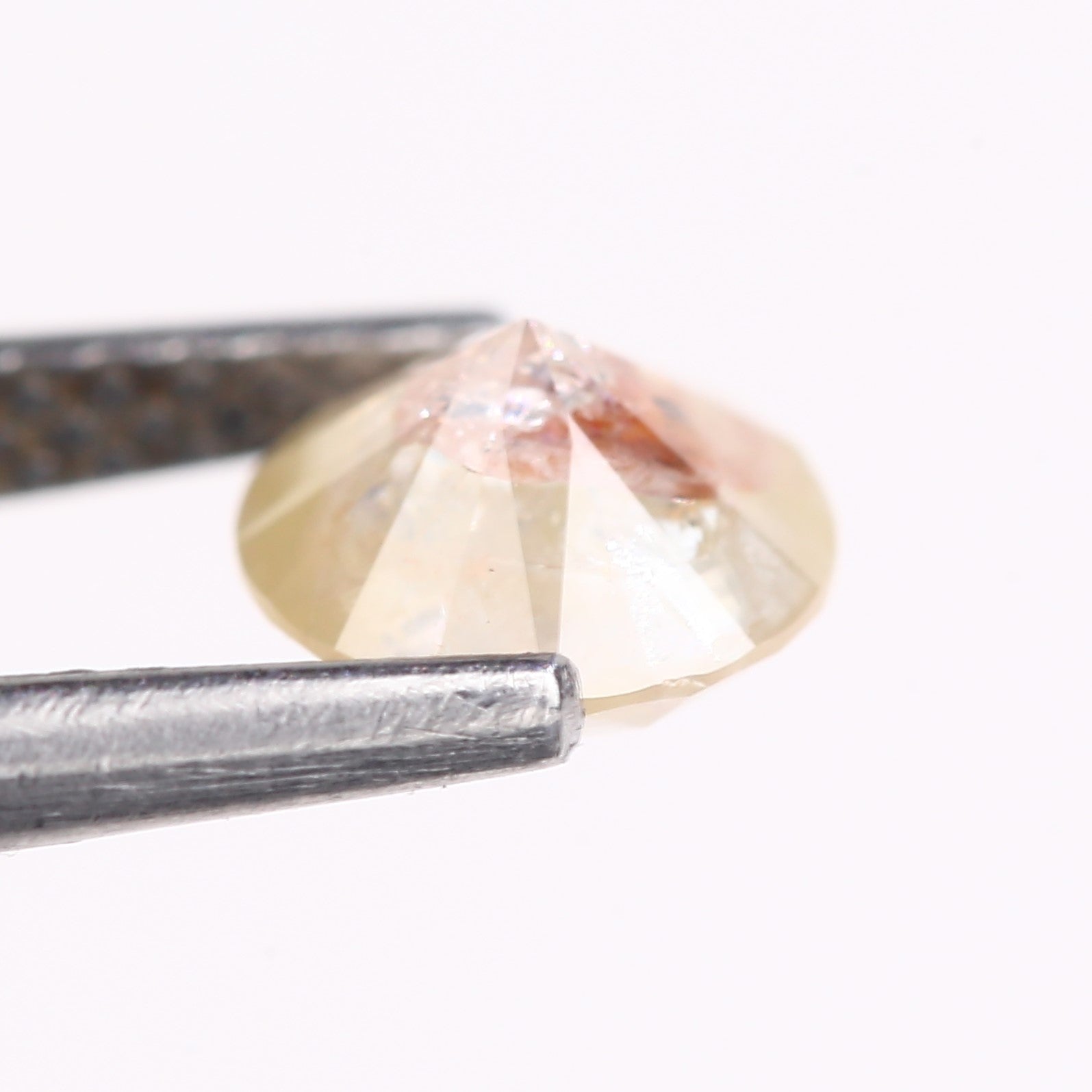 0.87 Carat Natural Round Cut Light Yellow Salt And Pepper Diamond 5.91 MM