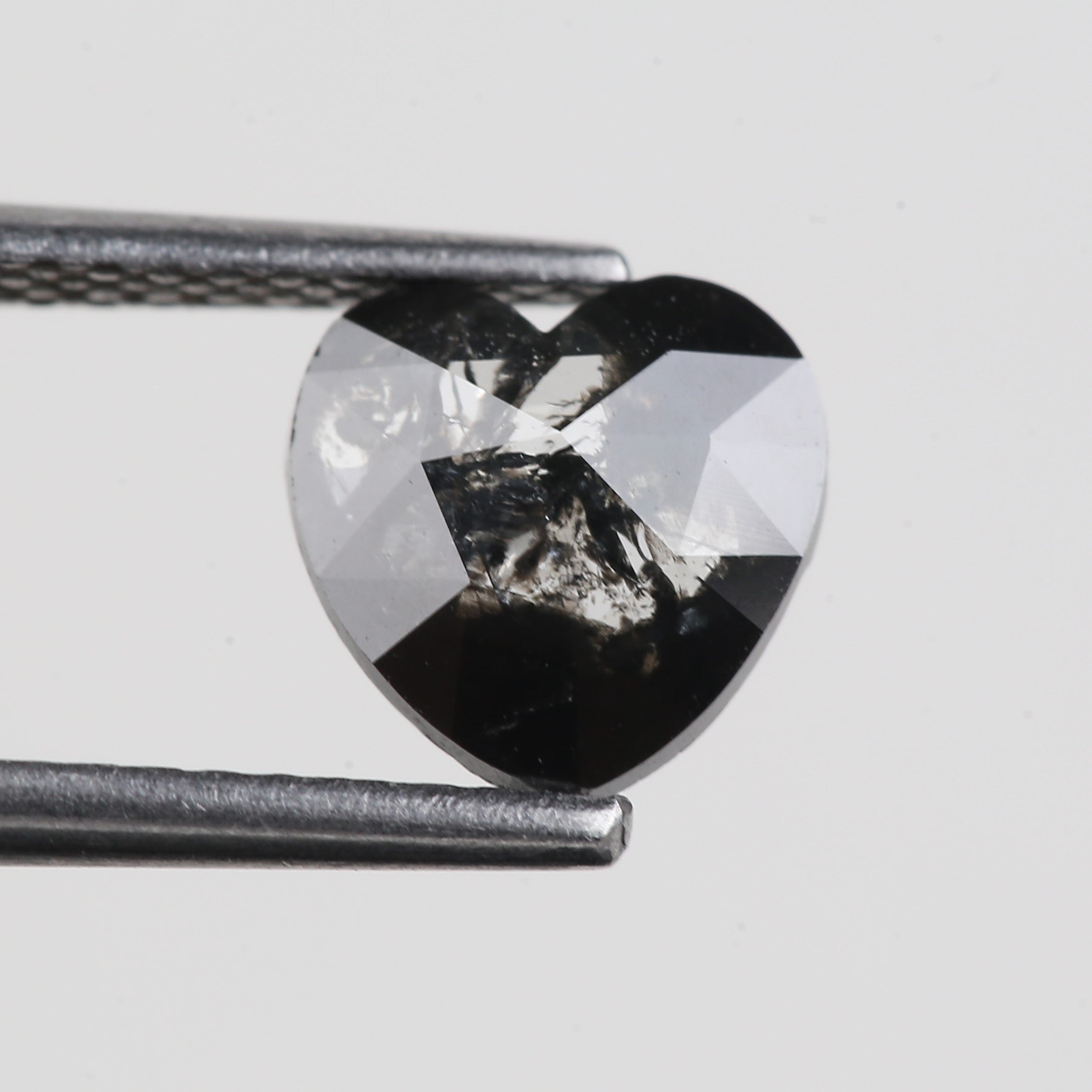0.91 Carat Natural Black Loose Heart Shaped Salt And Pepper Diamond 7.10 MM