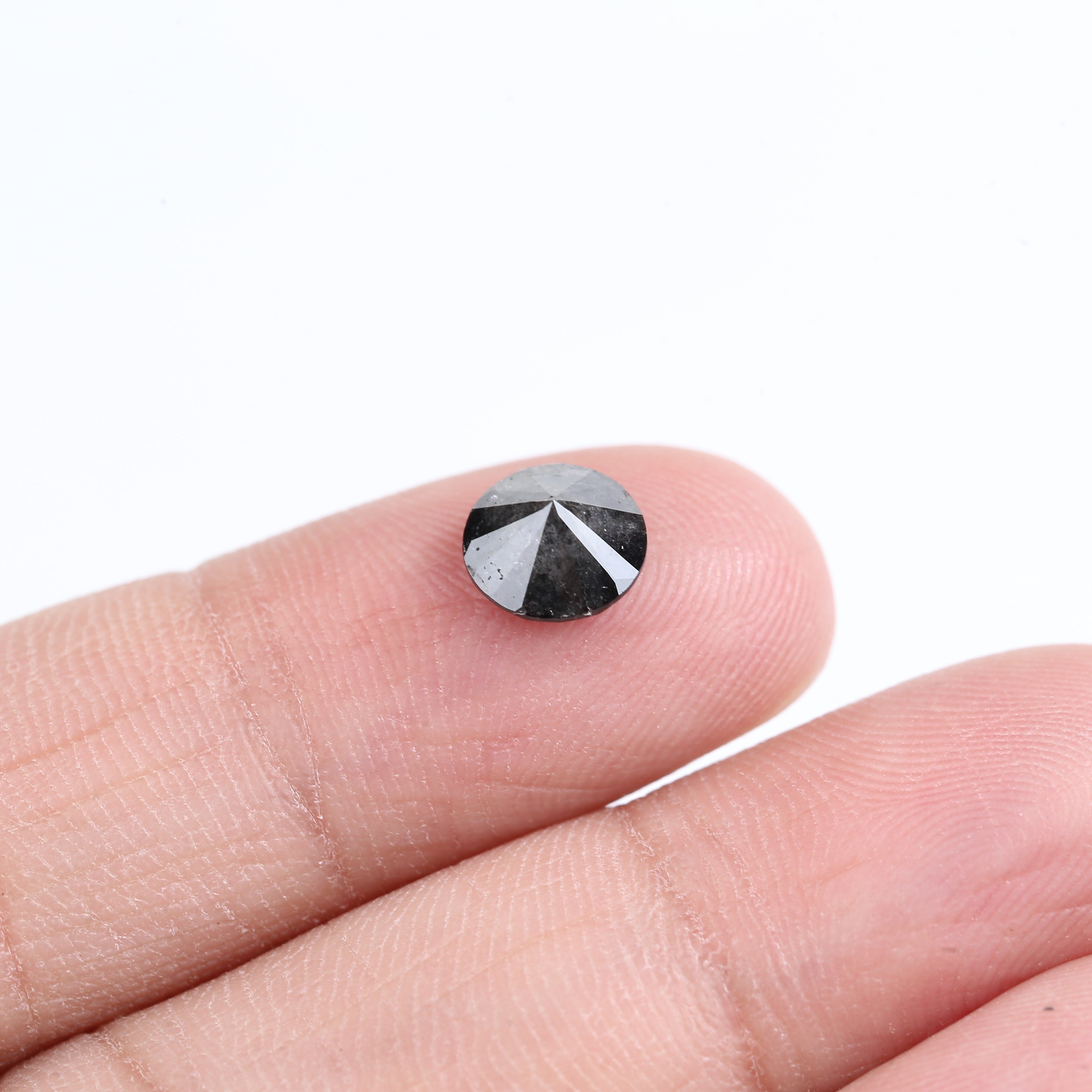 1.28 Carat Natural Gray Round Cut Salt and Pepper Diamond 6.95 MM