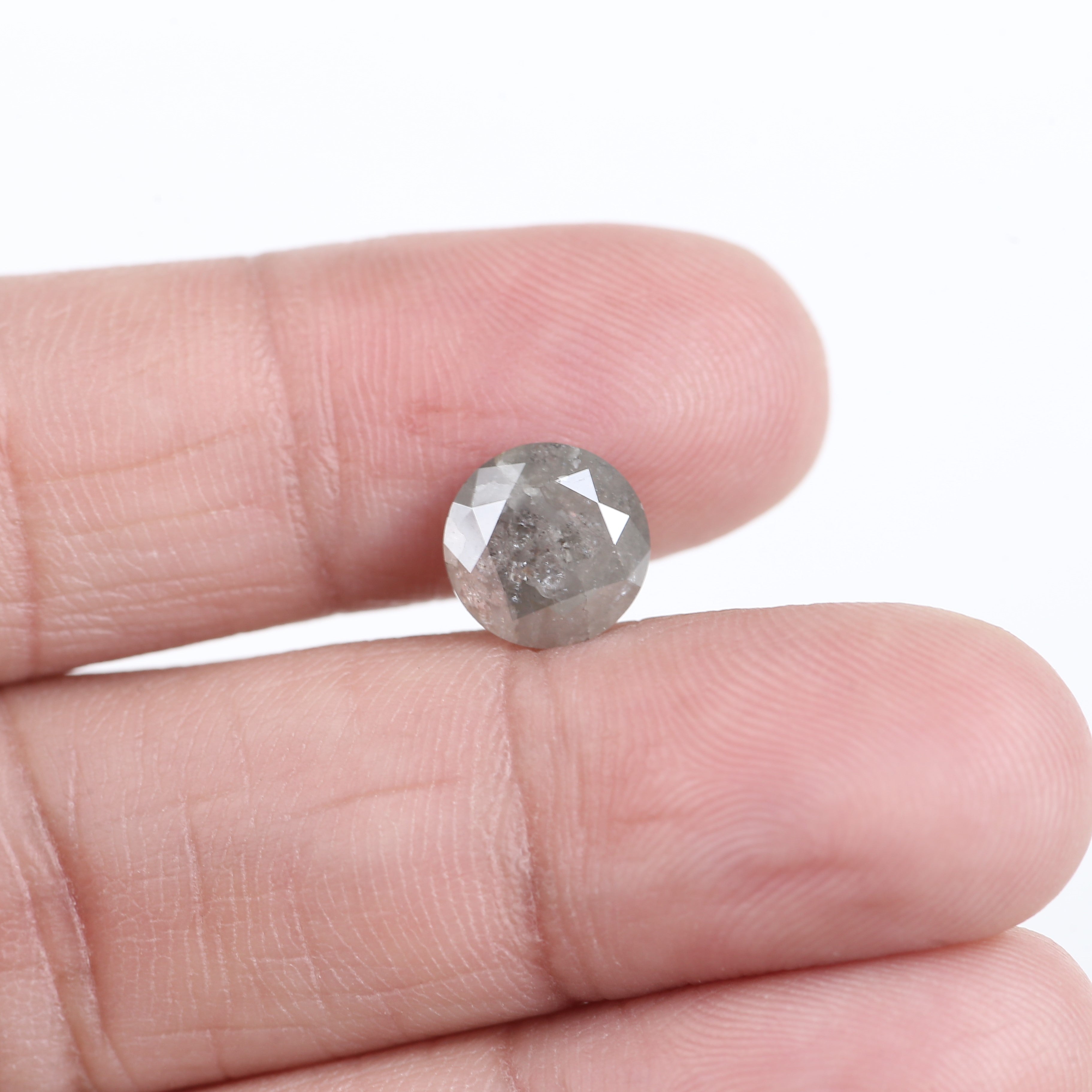 2.57 Carat Natural Grey Round Salt And Pepper Diamond 8.41 MM