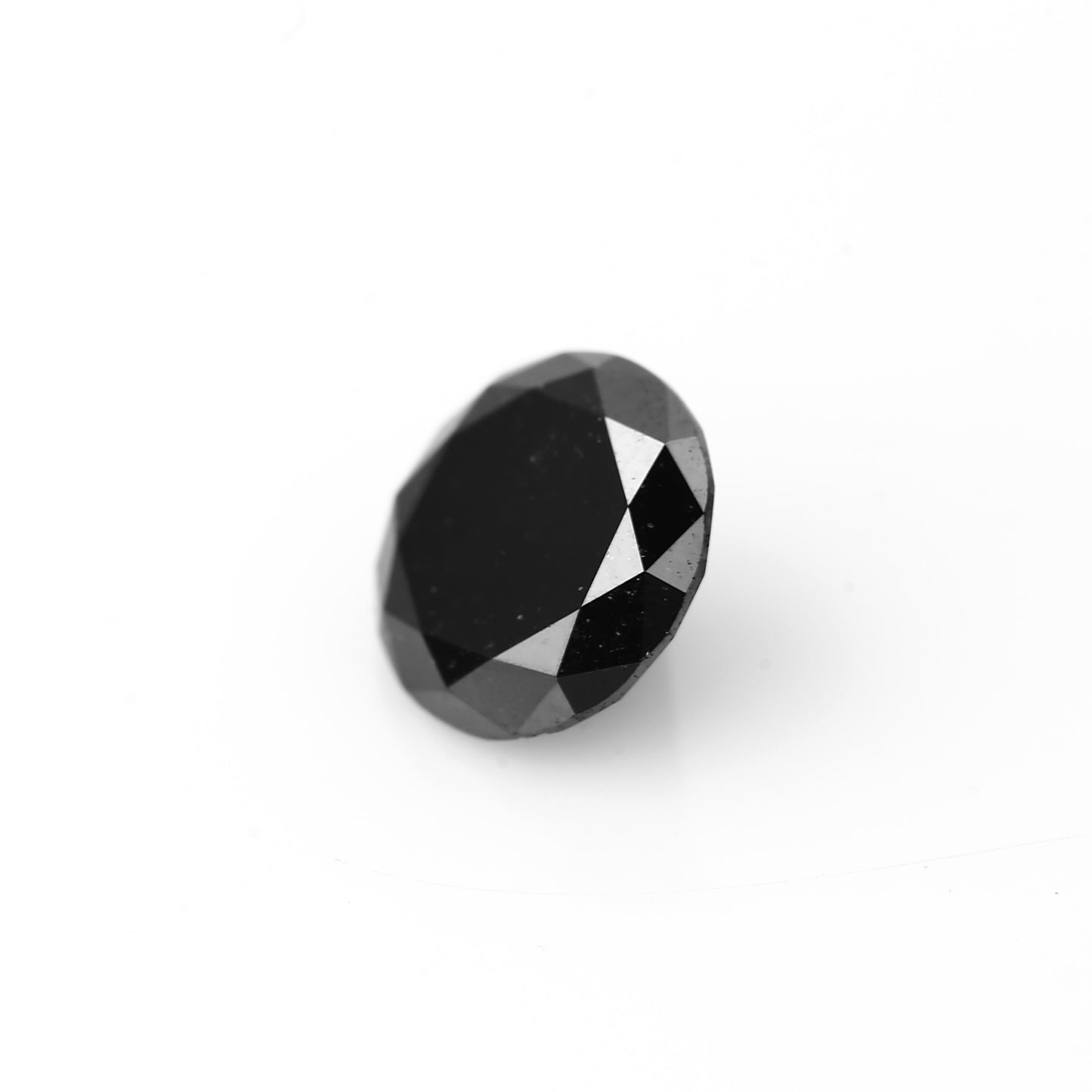 black diamond round shape natural