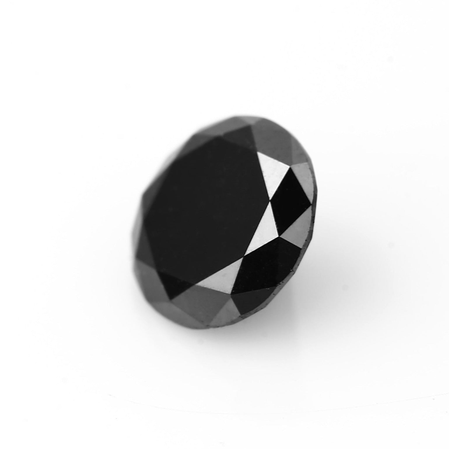 round brilliant cut black loose diamond 6.5 mm