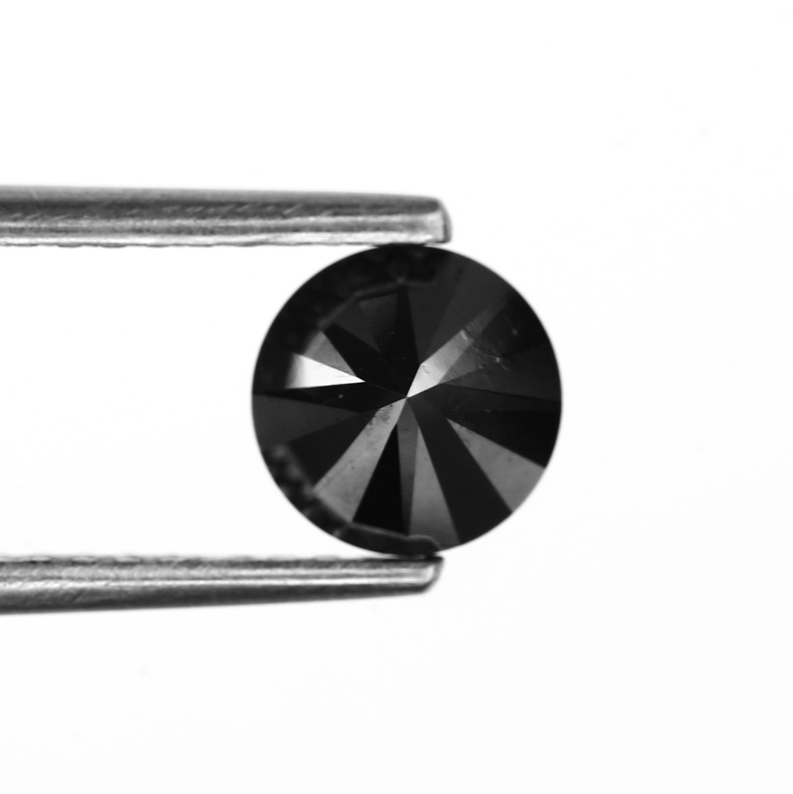 round cut fancy black diamond