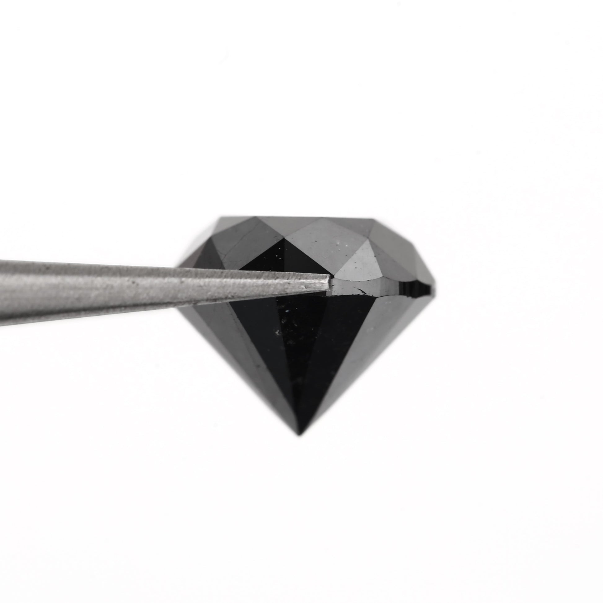 round cut black diamond 2 carat