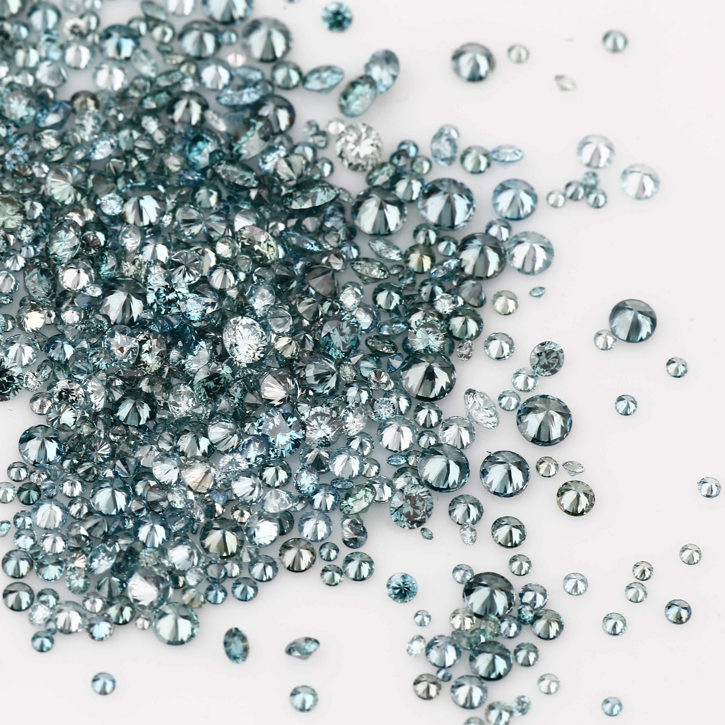 aqua_blue_diamond_natural_color