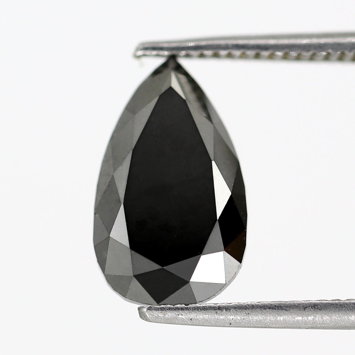 pear- shape-black-diamond-3-ct