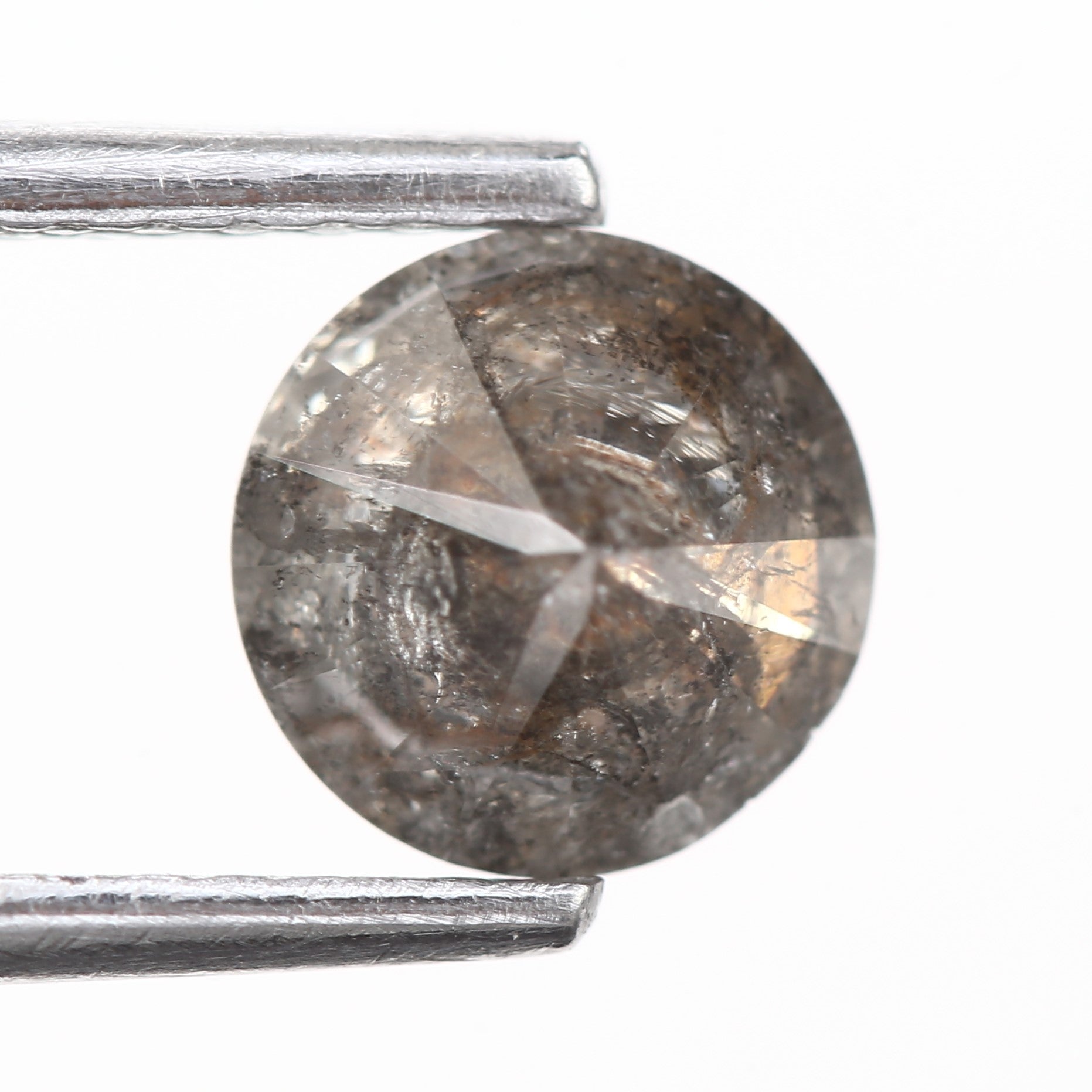 0.88 Ct Brown Grey Salt and Pepper Diamond 6 MM Round Cut with Natural Speckles