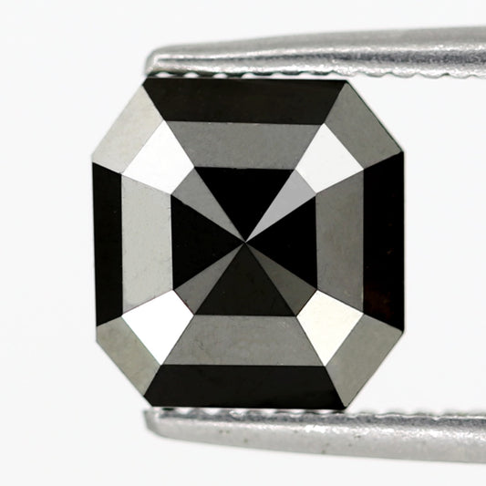 1.81 Carat Square Emerald Cut Ethically Sourced Black Diamond Ideal For Making Solitaire Diamond Ring Pendant