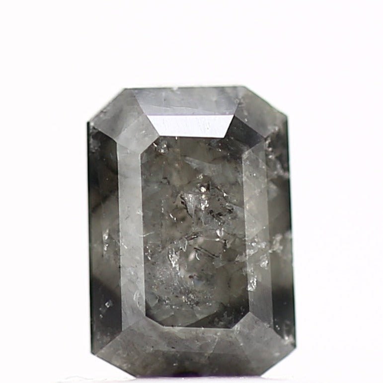 emerald-cut-salt-and-pepper-diamond-0.75-carat-fancy-gray