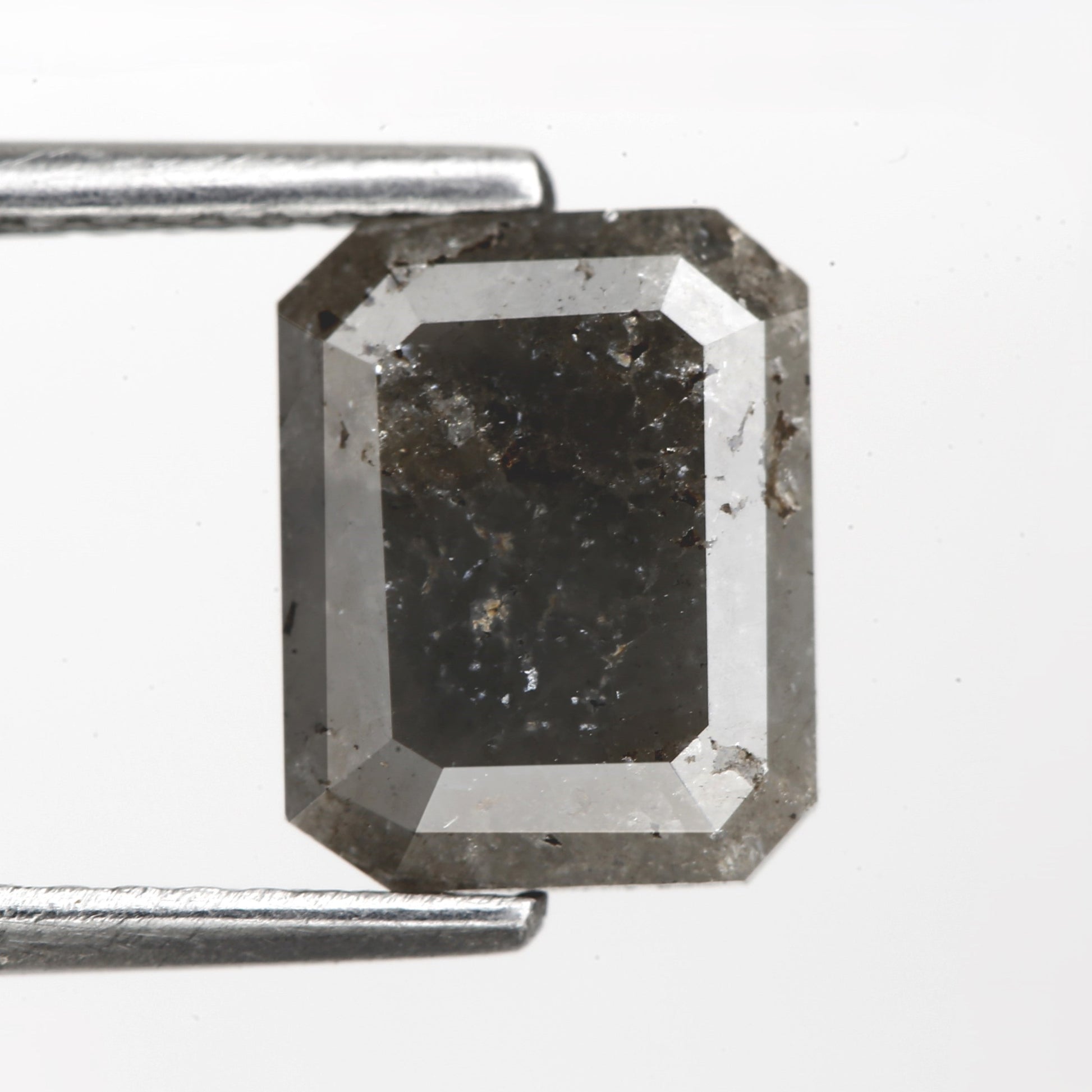 emerald-cut-salt-and-pepper-diamond-2.09-carat-fancy-gray-rustic-natural-loose