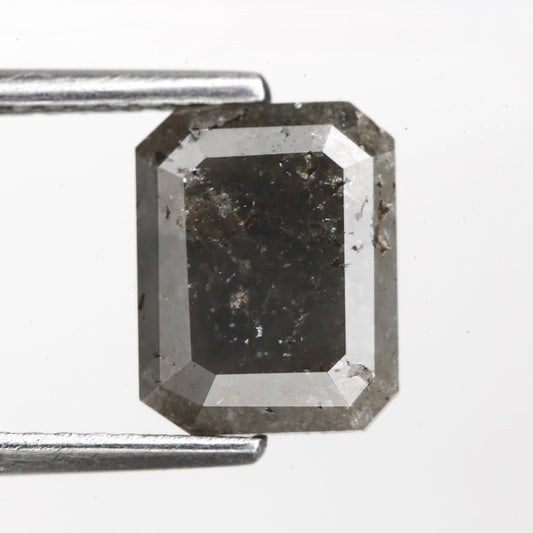 emerald-cut-salt-and-pepper-diamond-2.09-carat-fancy-gray-rustic-natural-loose