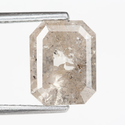 emerald-cut-salt-and-pepper-diamond-2.32-carat-fancy-icy-gray