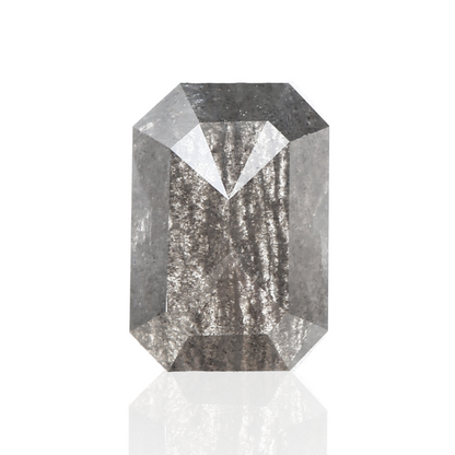 emerald_gray_cut_salt_pepper_diamond