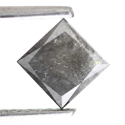 gray_natural_salt_and_pepper_diamond_loose