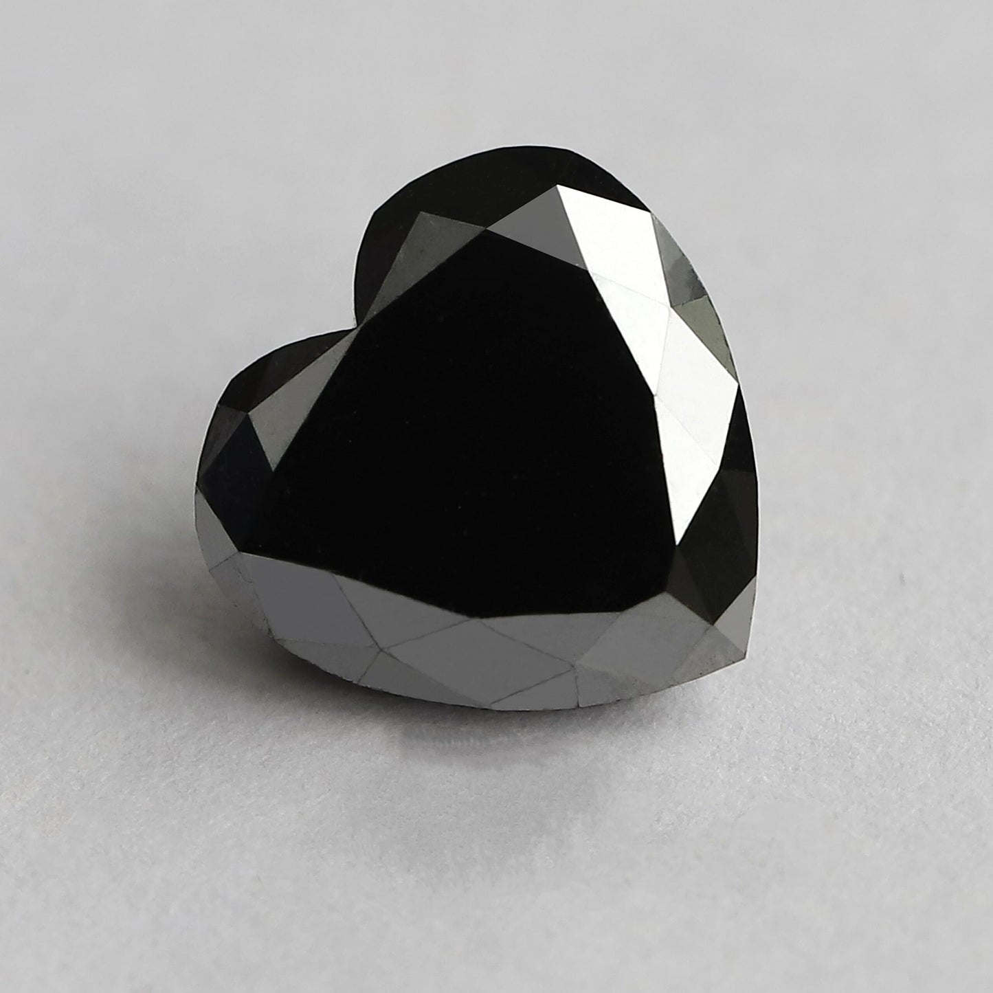 1.50 Carat Beautiful Heart Shape Diamond Treated Black Color Diamond Loose Natural Diamond For Making Unique Proposal Ring - Blackdiamond