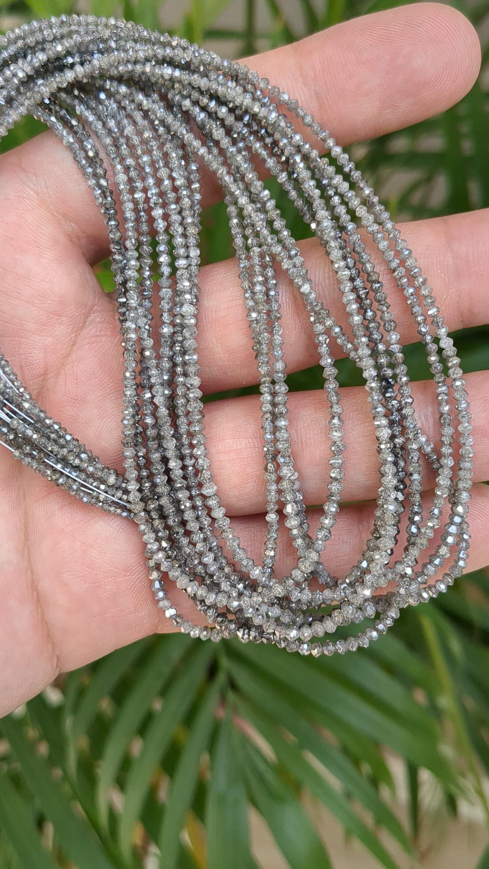15 inch Dark Grey Natural Diamond Beads Strand jewellery making