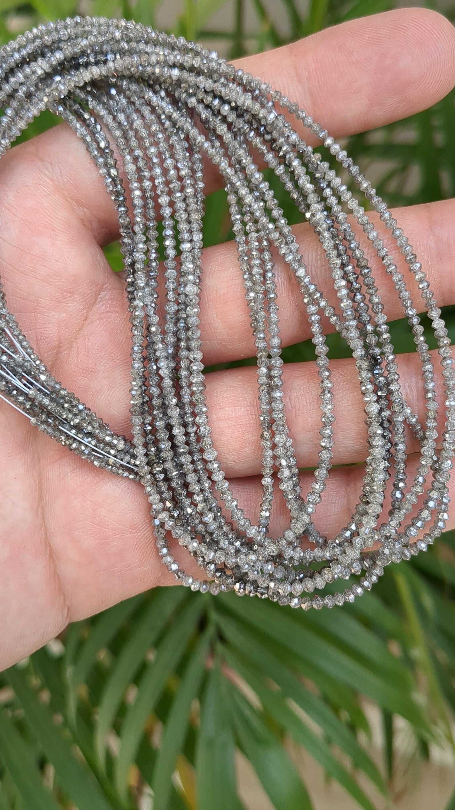15 inch Dark Grey Natural Diamond Beads Strand jewellery making