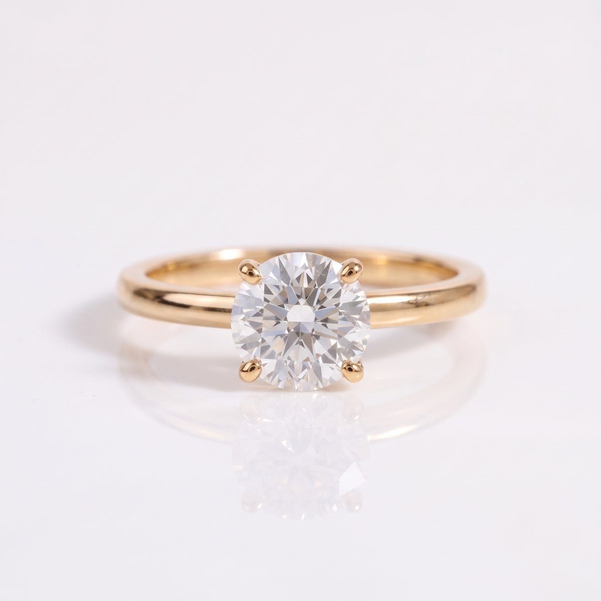 18k Gold 1ct D VVS1 Round Solitaire Engagement Ring Grace