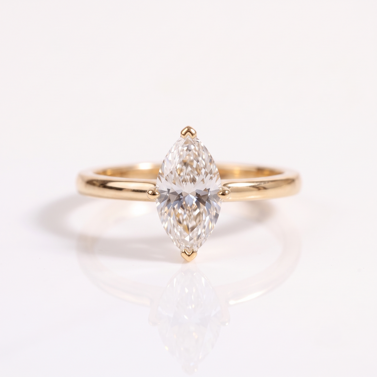 18k Gold 1ct D VVS1 Marquise Solitaire Engagement Ring