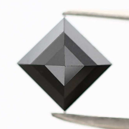 square_black_diamond