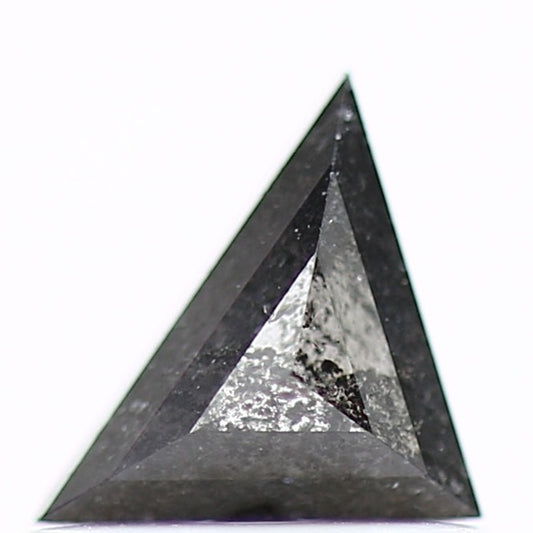 triangle_salt_and_pepper_black_diamond