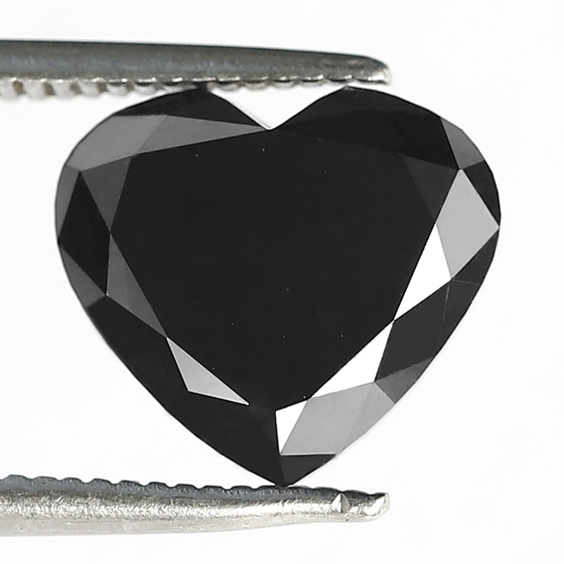 3.66 Carat Heart Shape Diamond 9 mm Heated Jet Black Color Loose Diamond For Necklace - Blackdiamond